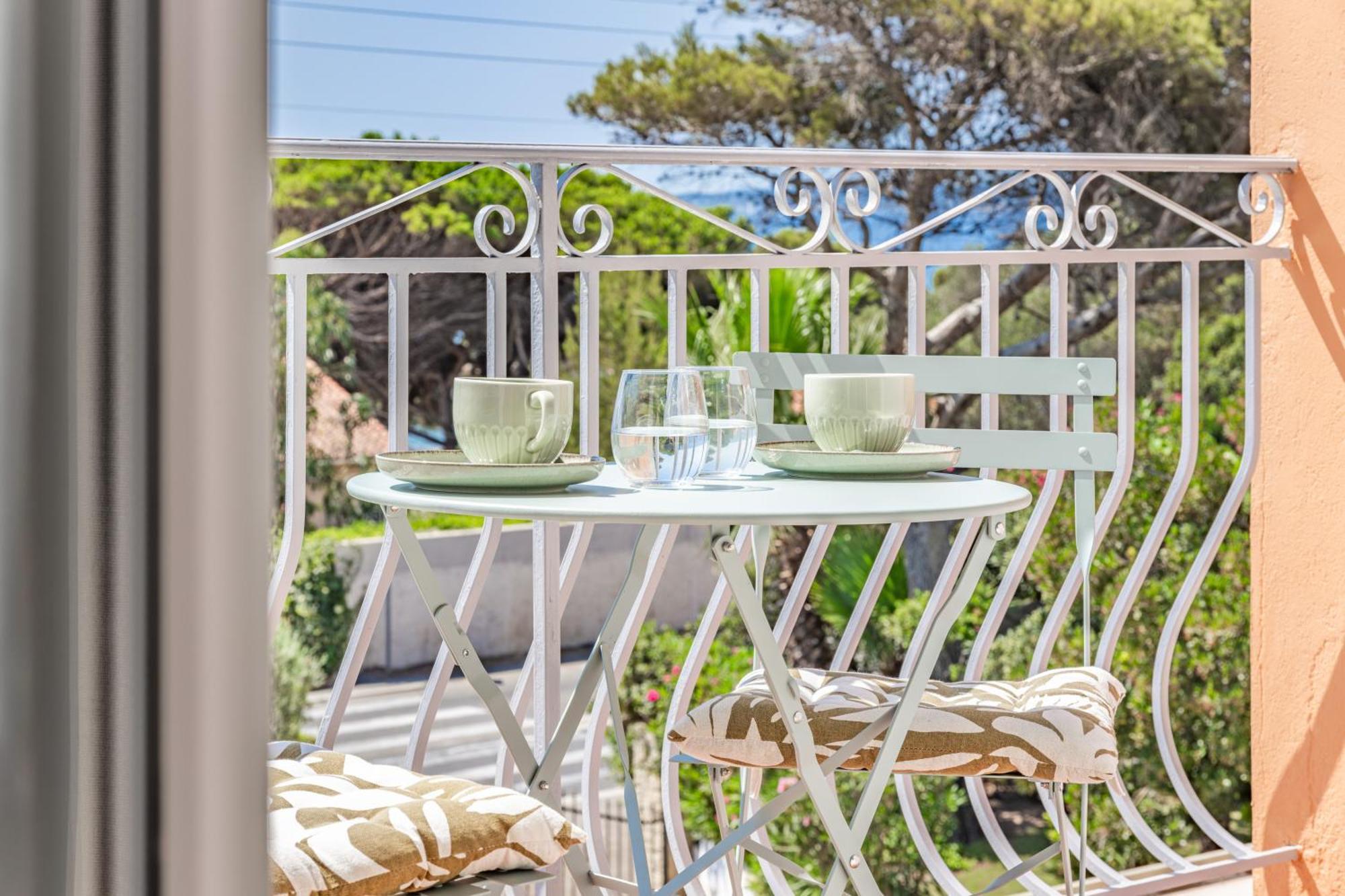Appartement Le Bleu Paradis - Cosy - Superbe Vue - A Pied - Golf Saint-tropez - Netflix - Parking Prive *