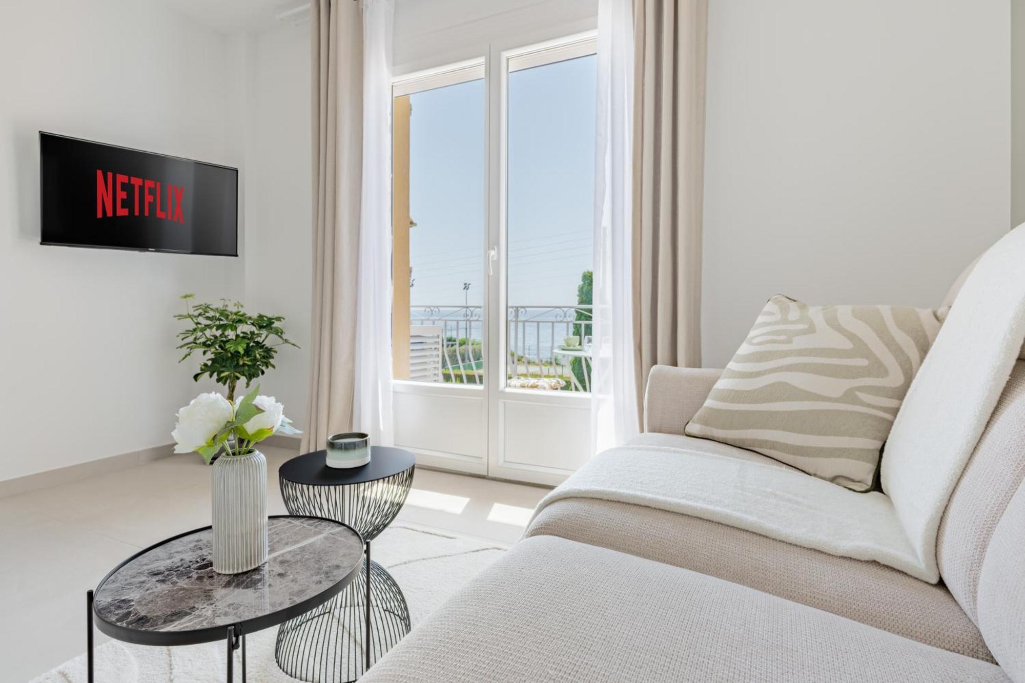 Le Bleu Paradis - Cosy - Superbe Vue - A Pied - Golf Saint-tropez - Netflix - Parking Prive Appartement