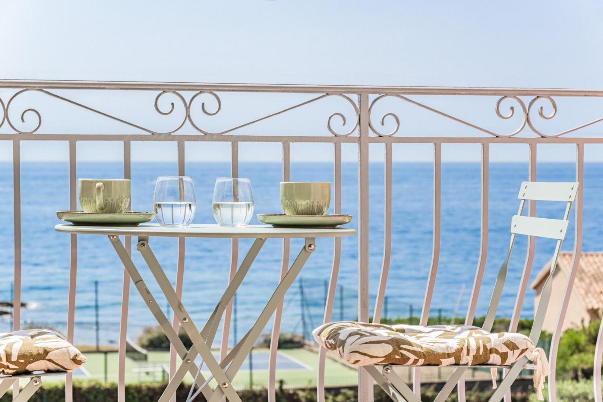 Le Bleu Paradis - Cosy - Superbe Vue - A Pied - Golf Saint-tropez - Netflix - Parking Prive Appartement